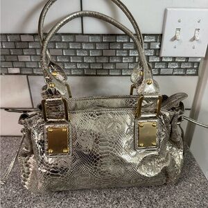 Elegant Silver Handbag